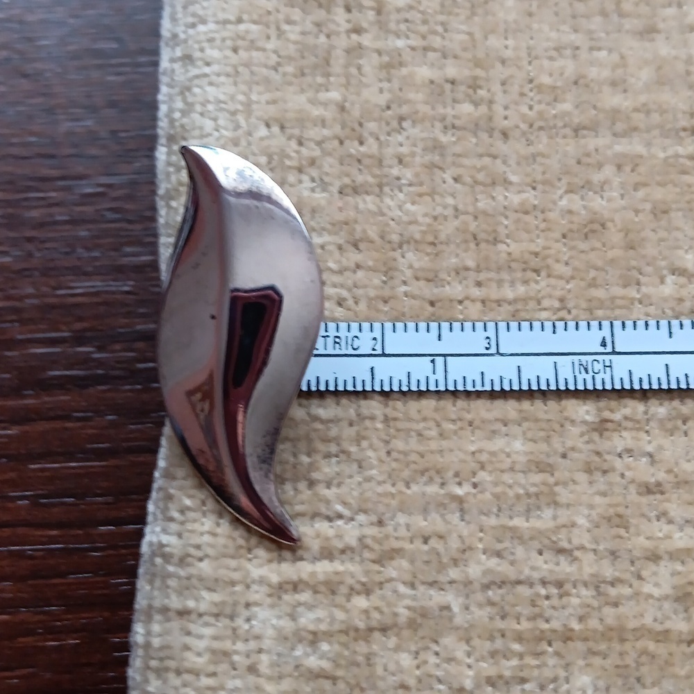 Spring Back Post Leaf Silver Earrings - image 5